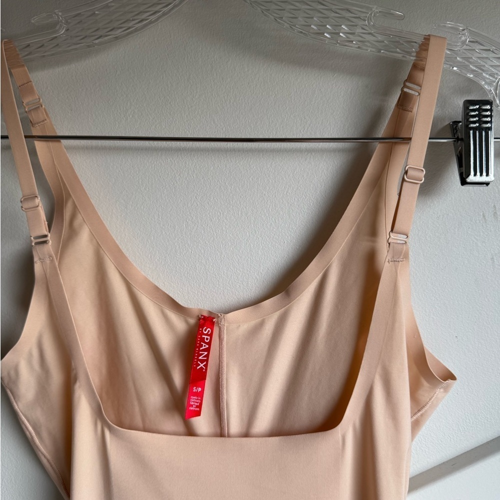 SPANXsculpt™ OnCore Open-Bust Mid-Thigh Bodysuit Seamless Nude Shapewear size S - Picture 6 of 10